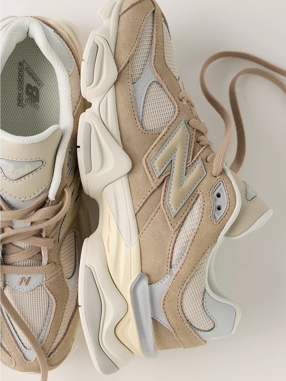 New Balance 9060 Sneakers Driftwood / Timberwolf - Picture 2 of 8